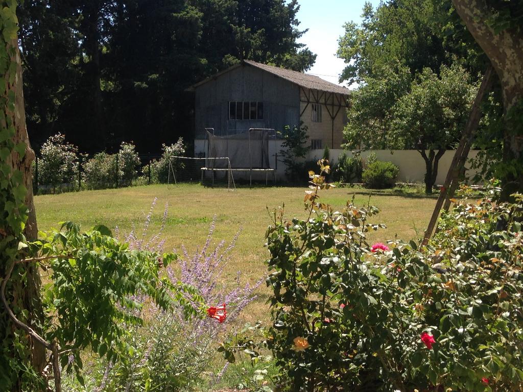Villa Mas Le Nathakassou à Cabannes Extérieur photo